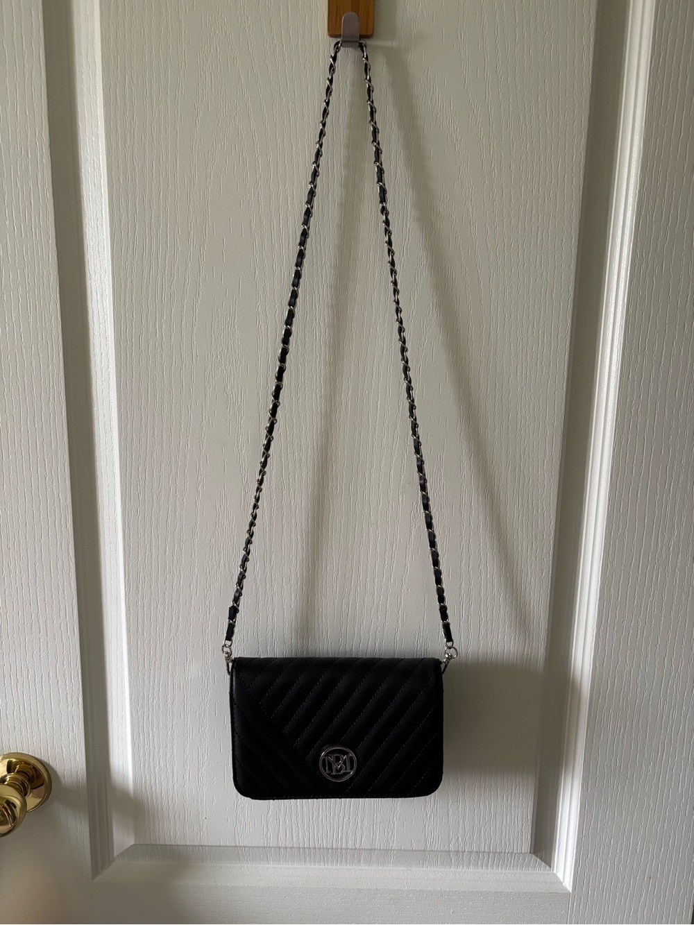 Black Quilted Chain Shoulder Bag - Designer Style